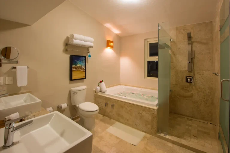 Crown-PH1-BañoHabitacionPrincipal