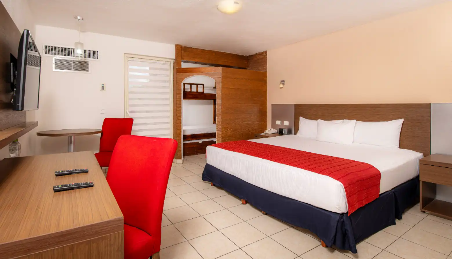 DSC_1384 copia » Crown Paradise